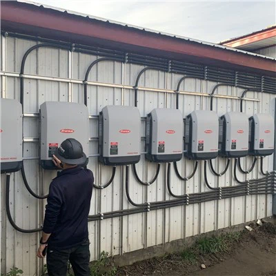 Hybride omvormer voor zonnepanelen